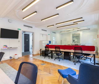 Bureau privé 100 m² 20 postes Coworking Rue Cambacérès Paris 75008 - photo 9